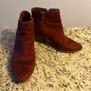 Burnt orange bootie